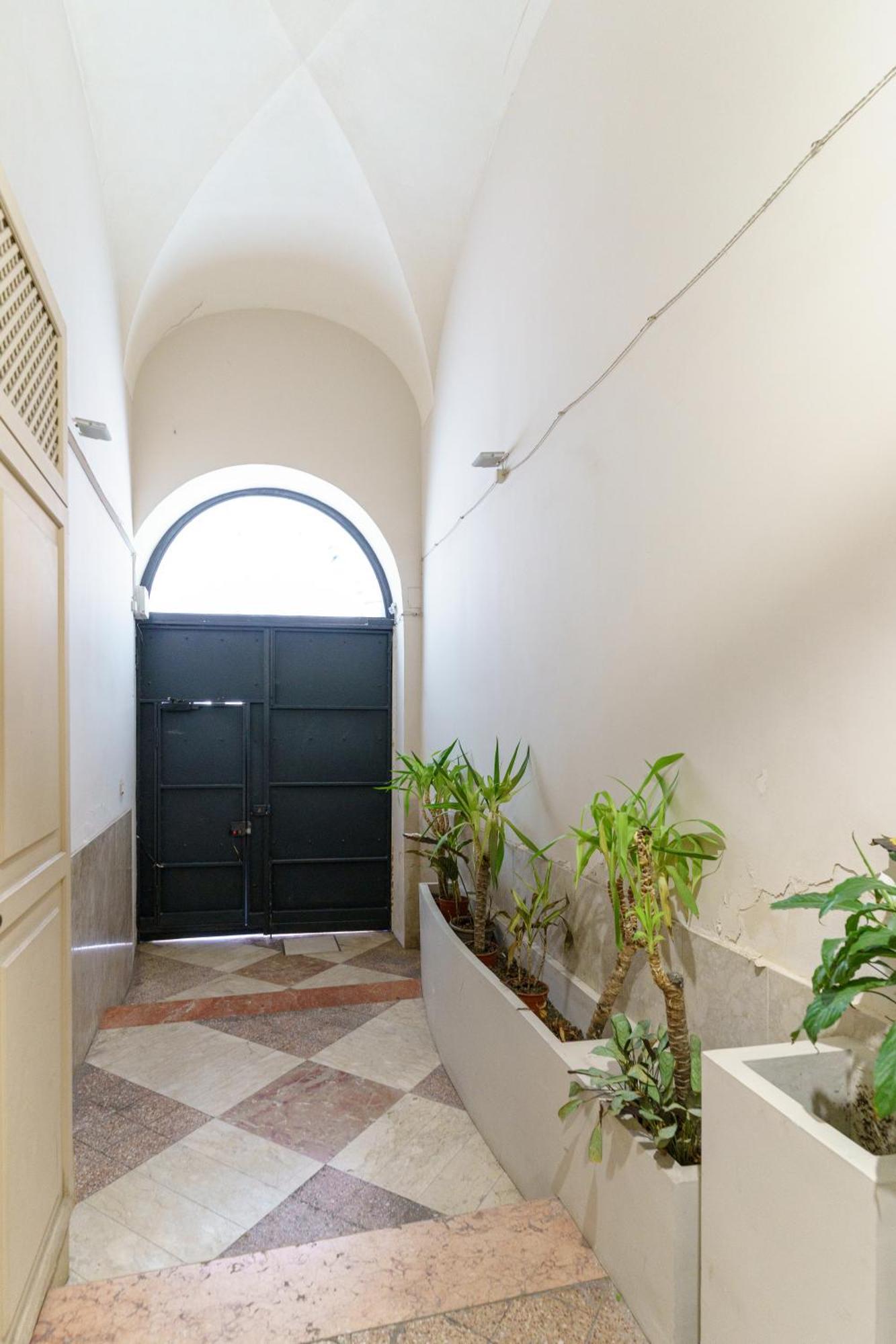 La Finestra Sul Duomo Bed & Breakfast